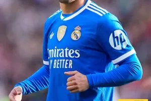 هجوم عنصري على ابراهيم دياز