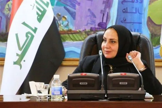 وزيرة سابقة تكشف تفاصيل عقد التأمين وتتحدث عن أول منصة تربوية