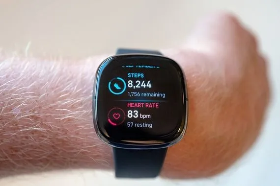 موظف صيني يفقد عمله بسبب تطبيق إحصاء الخطوات