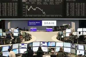 أسواق أوروبا ترتفع بفضل آمال إنهاء إغلاق الحكومة الأميركية