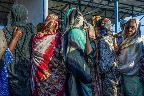 مباحثات لمبعوث أممي مع قائد الجيش السوداني تتناول المساعدات والهدنة