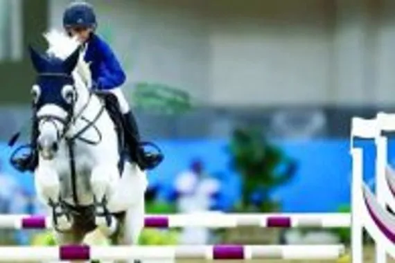 إنطلاق النسخة الثانية من دوري قفز الحواجز بالفروسية