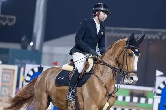 فارس عراقي يتألق بقفز الحواجز في بطولة التضامن الإسلامي شفق نيوز