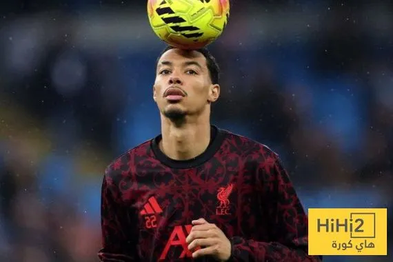 إحصائيات إيكيتيكي في الدوري الإنجليزي