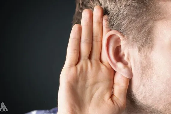 دراسة الذكاء يلعب دورًا خفيًا في فهم الكلام وسط الضجيج وكالة الانباء العراقية واع