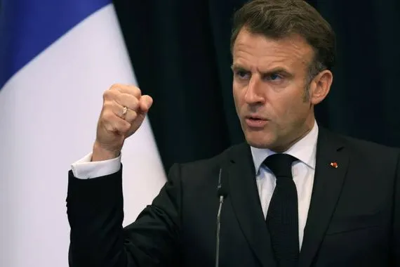 ماكرون حرب اليوم تدور في الفضاء