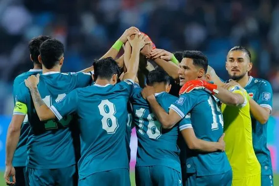 سولاقا يترك التدريبات مصابا وأرنولد يعلن البديل فورا