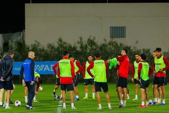 الأسود يستعدون للمعركة تفاصيل كاملة عن مواجهة العراق والإمارات