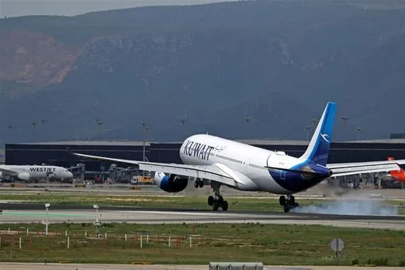 هبوط 7 طائرات كويتية اضطراريا بمطار البصرة