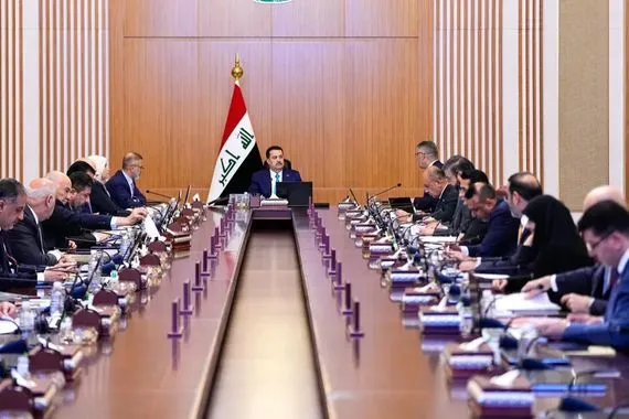 السوداني يرافق تسعة من وزرائه إلى البرلمان الجديد وأربعة خارج الحسابات شفق نيوز