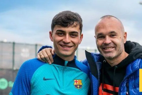 مقال قوي من إنييستا عن بيدري