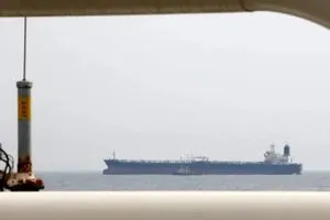 إيران تحتجز ناقلة نفط في مضيق هرمز شفق نيوز