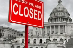 اجتماع سري ينهي أطول إغلاق حكومي بأميركا كواليس ليلة حسمت مصير واشنطن