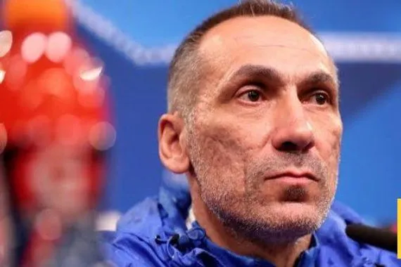 طلب عاجل من دونيس قبل مواجهة النصر