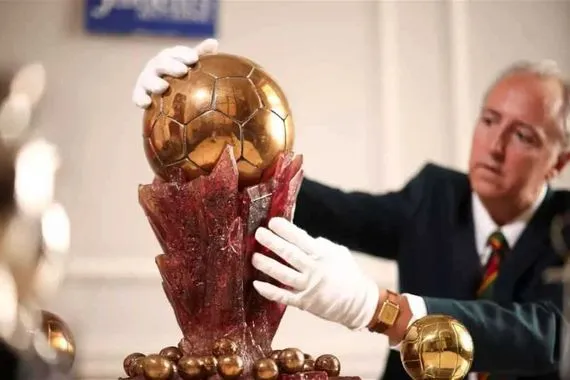 صدام القرن من هم أقوى 5 مرشحين للكرة الذهبية السوبر