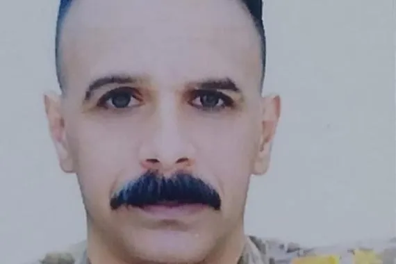 الدفاع تنعى احد ضباطها الذي استشهد خلال حماية مركز انتخابي