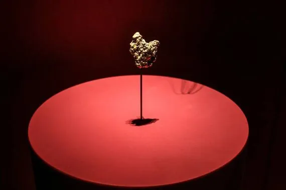 سرقة مجوهرات ثمينة من متحف