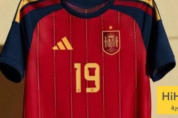 إسبانيا تخوض مباراة تركيا بقميص المونديال