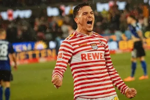 هدف برشلونة الجديد كولن يحدد سعر سعيد الملا