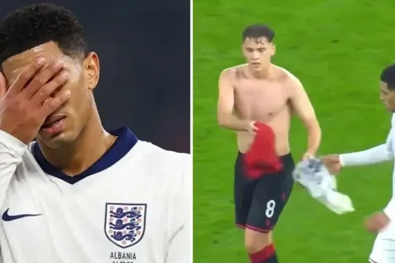 صورة موقف غريب لـ بيلينغهام في مباراة إنجلترا وأرمينيا