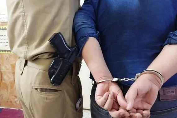 القوات الأمنية تطيح باحد أبرز تجار المخدرات في الأنبار