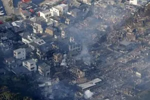 وفاة شخص وتضرر أكثر من 170 بناية بحريق ضخم جنوب اليابان شفق نيوز