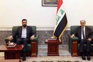 المالكي والكربولي يبحثان تشكيل الحكومة الجديدة