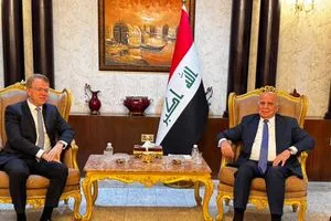 بغداد وباريس يبحثان زيادة التنسيق في ملفات الاهتمام المشترك
