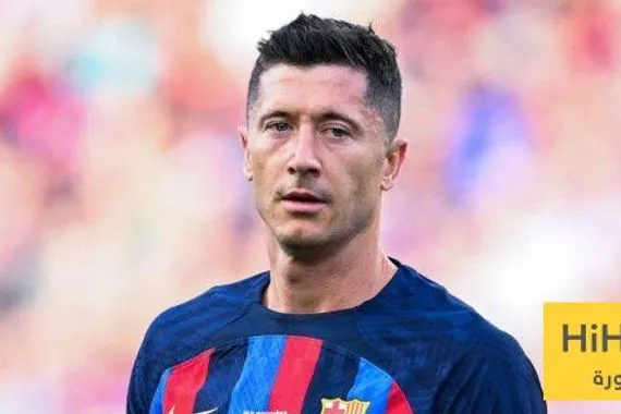 ليفاندوفسكي يسير على خطى أولوجيو مارتينيز مع برشلونة