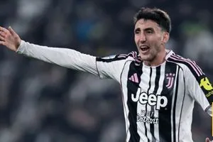 إحصائيات الشوط الأول لمباراة يوفنتوس وفيورنتينا