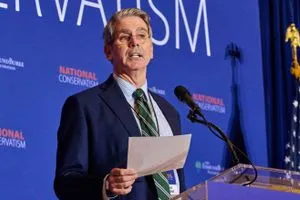 وزير الخزانة الأميركية متفائل بالنمو على الرغم من خسائر الإغلاق