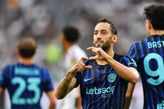 تشكيلة إنتر ميلان الرسمية ضد ميلان