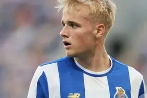 ريال مدريد ينافس يوفنتوس على لاعب وسط دنماركي