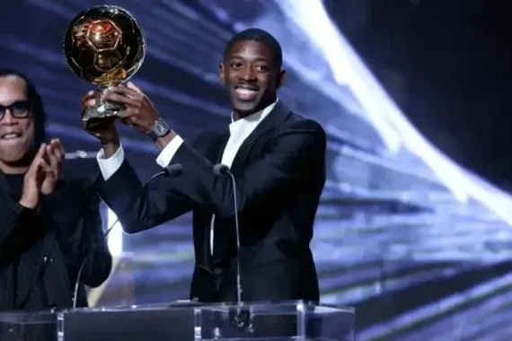 ديمبيلي كنت أعلم بأنني سأتوج بالكرة الذهبية