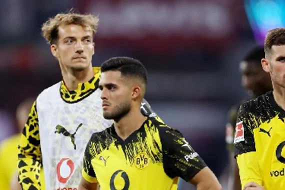 تشكيلة بوروسيا دورتموند ضد فياريال في دوري أبطال أوروبا