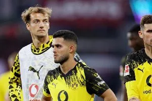 تشكيلة بوروسيا دورتموند ضد فياريال في دوري أبطال أوروبا