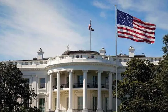 إطلاق نار قرب البيت الأبيض ووقوع إصابات فيديو شفق نيوز