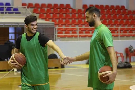 مدرب وطني السلة سيعاني في التصفيات المونديالية