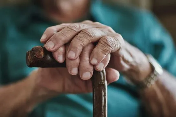 دراسة جديدة ترصد طفرة في شيخوخة الجسم منتصف العمر شفق نيوز