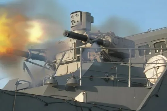 القوات الروسية تسقط 136 مسيّرة أوكرانية خلال الليل