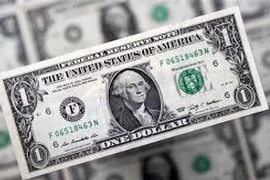 الدولار يتلقى أكبر خسارة أسبوعية منذ يوليو