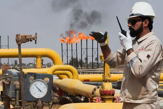 برنت يستقر في العقود الآجلة وينخفض في عقود شباط المقبل