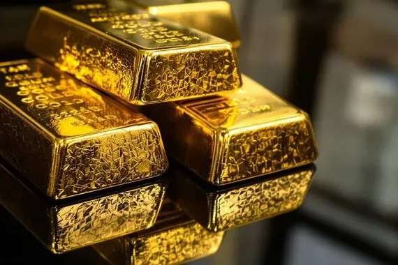 الذهب يرتفع ويتجه لتسجيل مكاسب للشهر الرابع على التوالي شفق نيوز