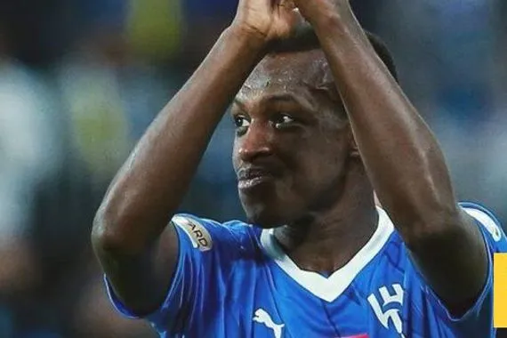 مفاجآت في كواليس رحيل سعود عبدالحميد عن الهلال