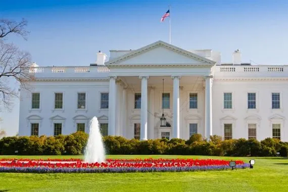 البيت الأبيض يطلق قاعة عار إلكترونية لعدد من وسائل الإعلام