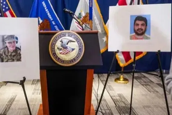 عمل بالمخابرات الأميركية تفاصيل مثيرة عن منفذ هجوم البيت الأبيض شفق نيوز