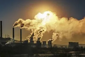 نائب يدعو لاعتماد استراتيجية عاجلة لإنقاذ سكان بغداد من الدخان البنفسجي