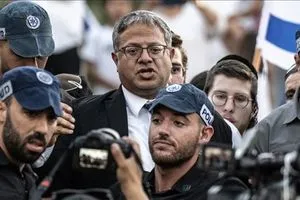 وزير الامن القومي الإسرائيلي يرقي عسكريا شارك بقتل فلسطينيين عزل