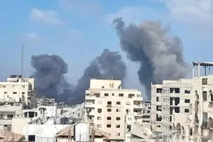 عدوان إسرائيلي يكسر هدنة غزة والفرنسيون يطالبون بوقف الإبادة