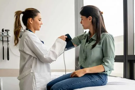 اكتشاف علمي قد يحدث نقلة في علاج ضغط الدم المقاوم للأدوية شفق نيوز